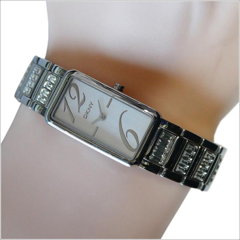 DKNY ダナキャランニューヨーク 腕時計 NY4201 メタルベルト