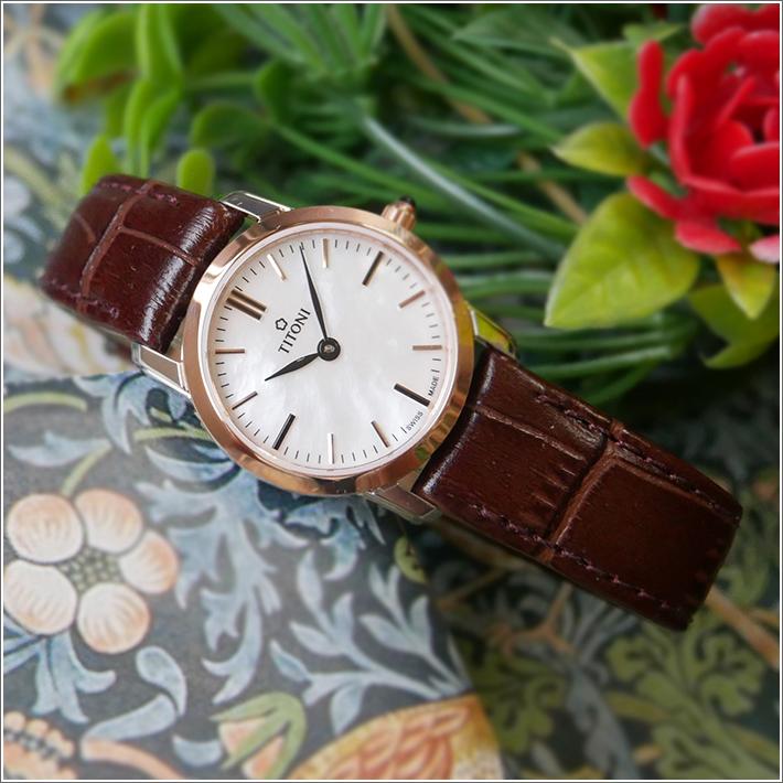 チトーニ TITONI 腕時計 TQ 42918 SRG-ST-587 スレンダーライン  