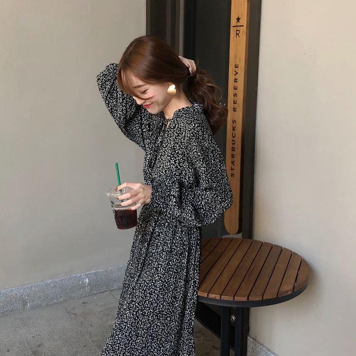 ワンピース ミモレ丈 シフォンワンピース シフォン ギャザー 長袖 ロングワンピ ボリューム袖 パフスリーブ 小花柄 レトロ調 送料無料 801 Mistral 通販 Yahoo ショッピング