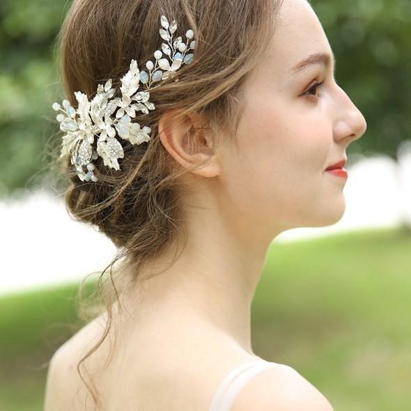 ウェディング ヘッドドレス 小花と果実 さわやか ナチュラル ヘアアクセサリー パール 髪飾り 花 結婚式 ブライダル ダンス Wh01 Irismile For Wedding ヤフー店 通販 Yahoo ショッピング