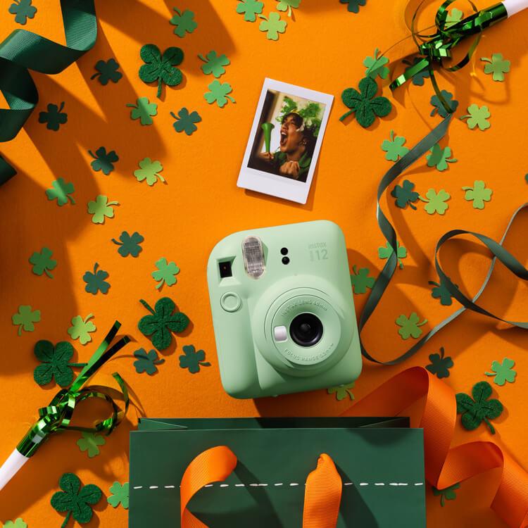 チェキ カメラ 本体 INSTAX mini 12 16791493 富士フイルム (D チェキ カメラ 本体 INSTAX mini 12 16791493 富士フイルム (D