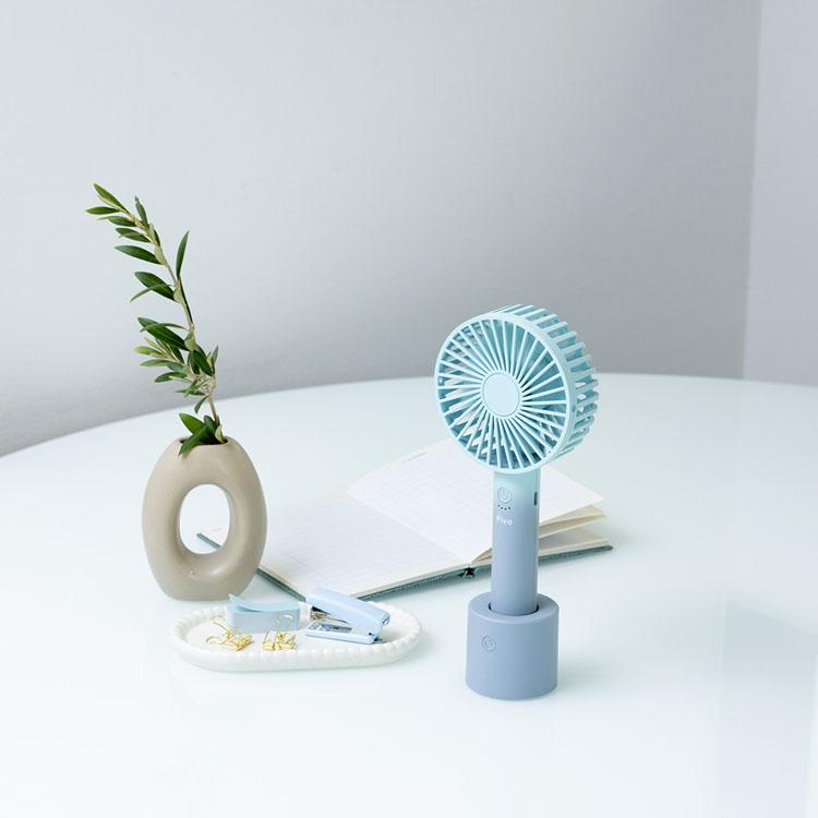 レディ　スタンドハンディファン　ノベルティ　Rady 持ち運び扇風機 2025年最新】Rady ハンディファン・ネックファンの人気アイテム