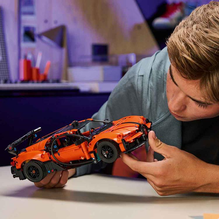 おもちゃ 玩具 ブロック プレゼント 誕生日 クリスマス 小学生 のりもの LEGO Bugatti Chiron Pur Sport ハイパーカー 42222 TECHNICの画像