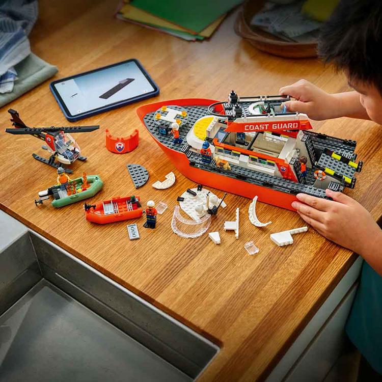 おもちゃ 玩具 ブロック プレゼント 誕生日 クリスマス 小学生 のりもの LEGO 沿岸警備隊レスキュー ボート＆ヘリコプター 60504 CITY_4