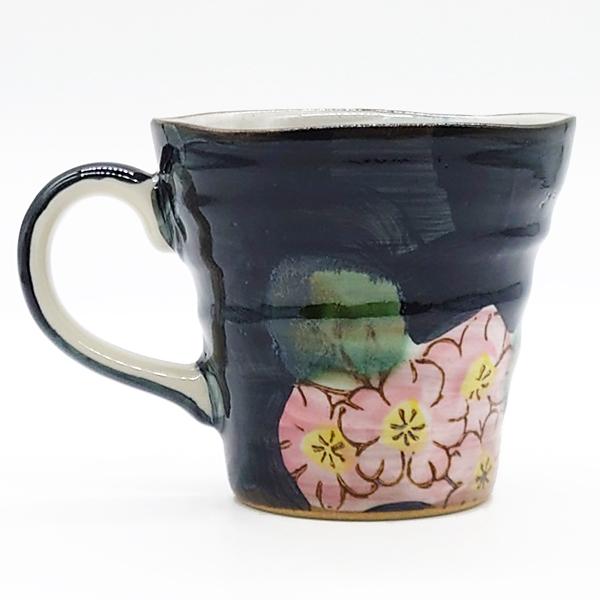 美濃焼 マグカップ 花花 黒 おしゃれ 花柄 陶器 和食器 焼き物 日本製