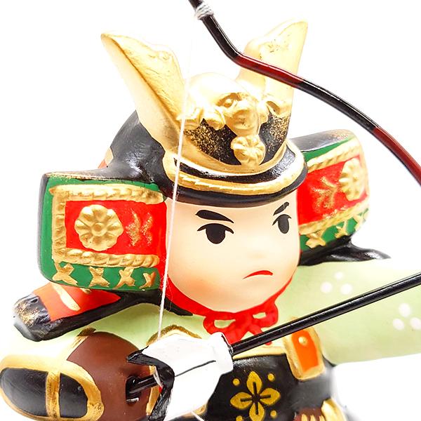 五月人形 コンパクト 陶器 薬師窯 錦彩 若武者 弓矢 卓上 小さい 日本