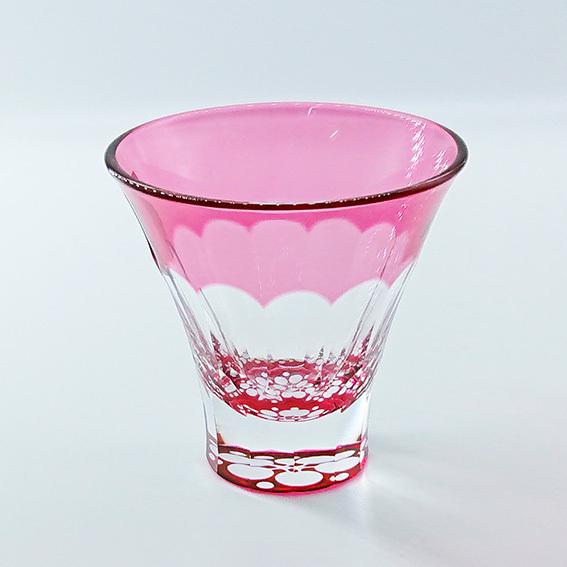 東洋佐々木ガラス 八千代切子 万華鏡 冷酒杯 紅梅柄 赤 85ml 色被せ 
