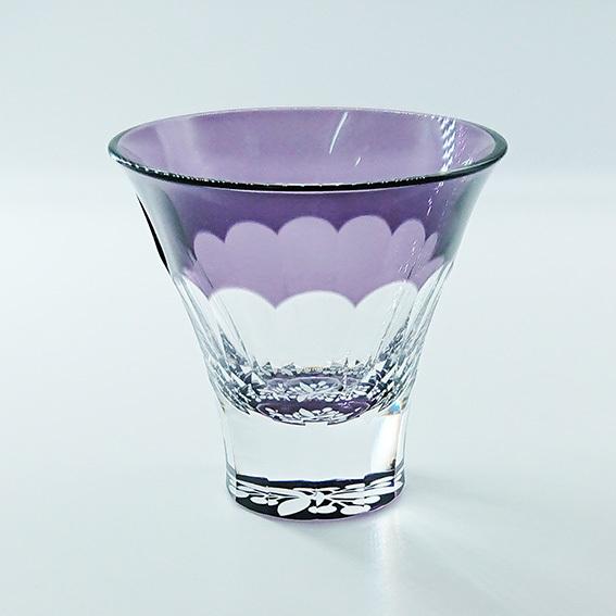 東洋佐々木ガラス 八千代切子 万華鏡 冷酒杯 南天柄 紫 色被せ 切子