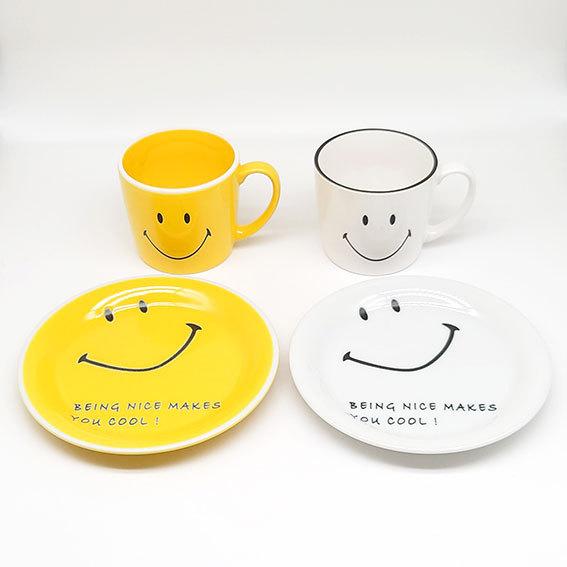 スマイル SMILE マグカップ ケーキ皿 ペアセット 日本製 フレンド