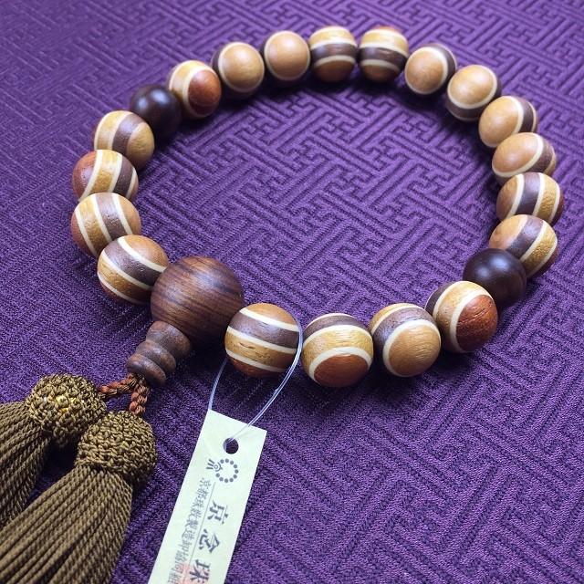 数珠 男性用 念珠 一連 箱根寄木細工 栴檀せんだん 正絹頭房 濃利久色