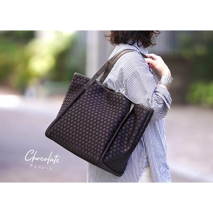 美品 LAQUOH ラクーオ　南蛮七宝　トートバッグS 黒 ブラック エンボス P5倍＆1000円クーポン対象 ラクーオ トートバッグ LAQUOH 籠目