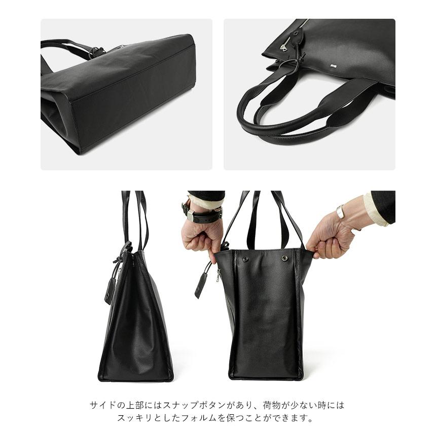 DECADE（ディケイド） クマチャーム付き トートバッグ ウォーター