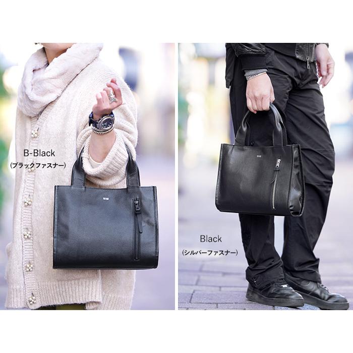 DECADE（ディケイド） クマチャーム付き ウォータープルーフレザー