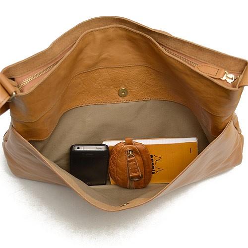 本革　ショルダーバッグ　レガロキャメル REGALO（レガロ） キップレザー 2way ショルダー バッグ S 本革