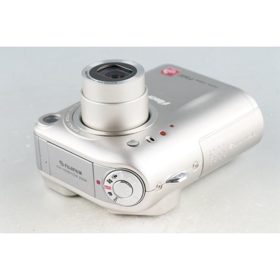 FUJIFILM Fujifilm Finepix F601 Digital Camera With Box *Japanese