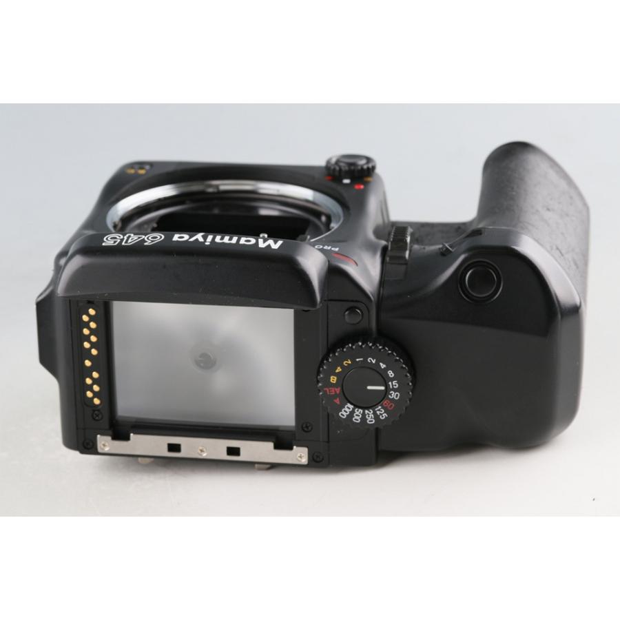 Mamiya 645 Pro + Sekor C 80mm F/2.8 N Lens + Winder Grip #58868E2