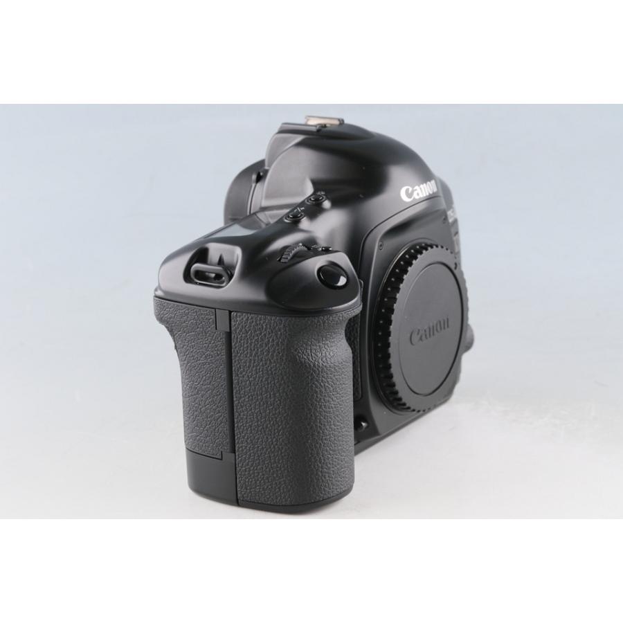Nikon F3 アイレベル 191万台& MD-4 & MF-6B #9425 ニコン（Nikon