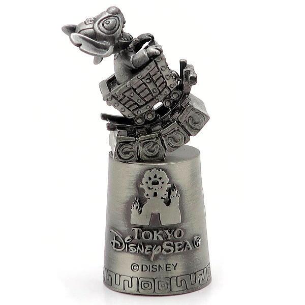 ディズニー　ディズニーリゾート　リロ＆スティッチ　ディズニーランド　レトロ おすわりしたかわいいスティッチ！東京ディズニーランド『リロ