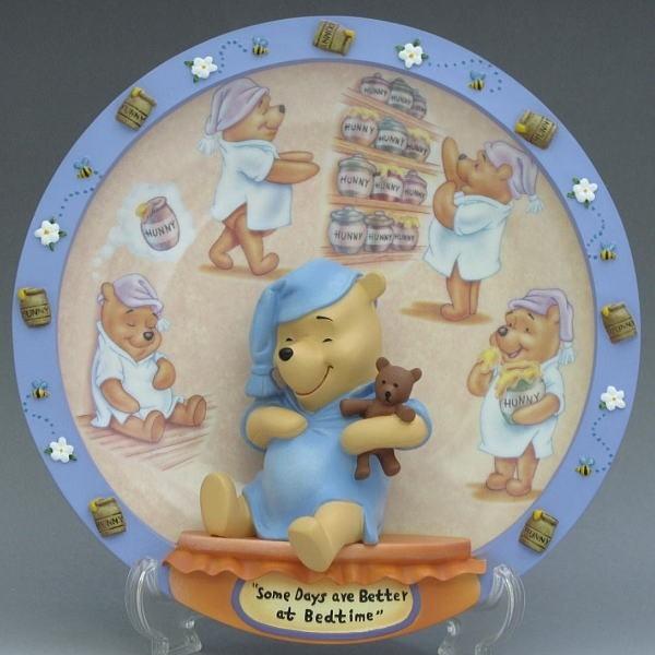 ディズニー　プー　フィギュアプレート　Bradford Exchange社　2002年　個別番号入り　『Some Days Ace Better at Bedtime』