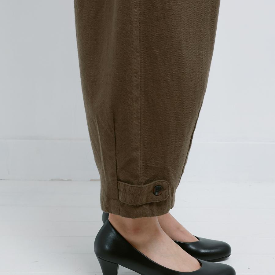 blue willow コットンリネンヘリンボーンタックパンツ レディース ブルーウィロー 01EFP14447 服 おしゃれ 40代 50代 60代 ブランド かわいい 春 秋 冬 大きい |  | 13