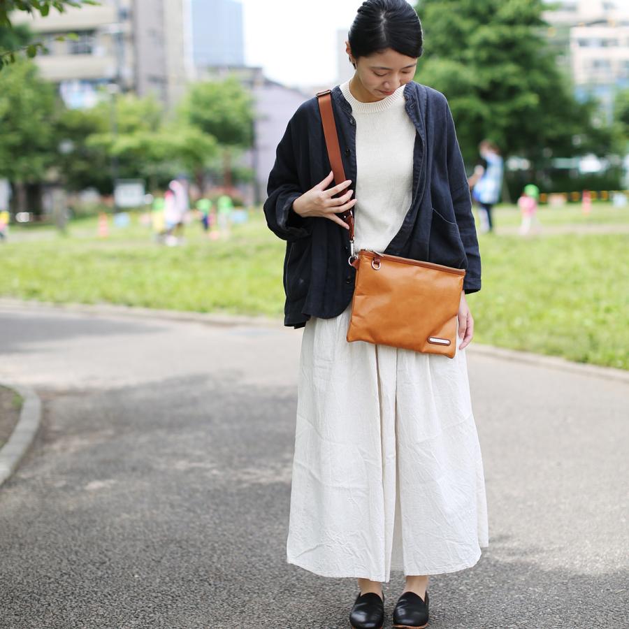 レザーサコッシュ メンズ レディース ショルダーバッグ 本革 横長