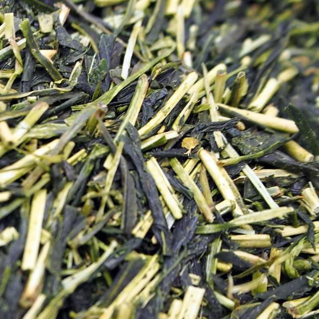 かりがね（棒茶、茎茶）量り売り 200g（ かりがね茶 雁金 くき茶 棒茶 白折 日本茶 緑茶 茶葉 お茶 カテキン 三重県産) |  | 01