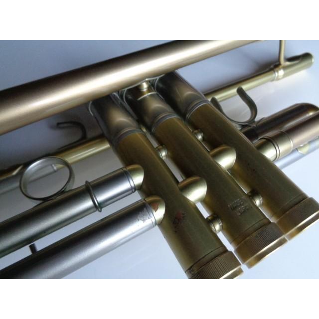 カスタムげB♭トランペット　ラージボア　サテン　彫刻入り　限定値下げ ヤマハ カスタムトランペット YTR8335GH 原 朋直モデル 中古 : イセ