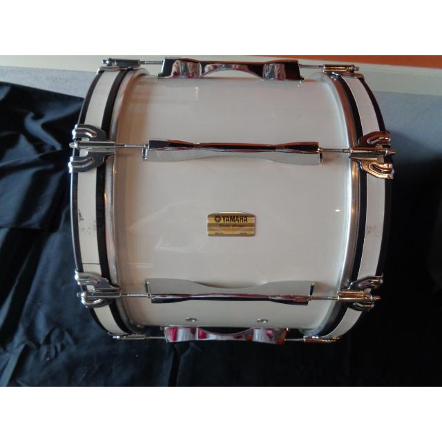 ヤマハ マーチング バスドラム MB818F WH 中古 : イセミュージック 