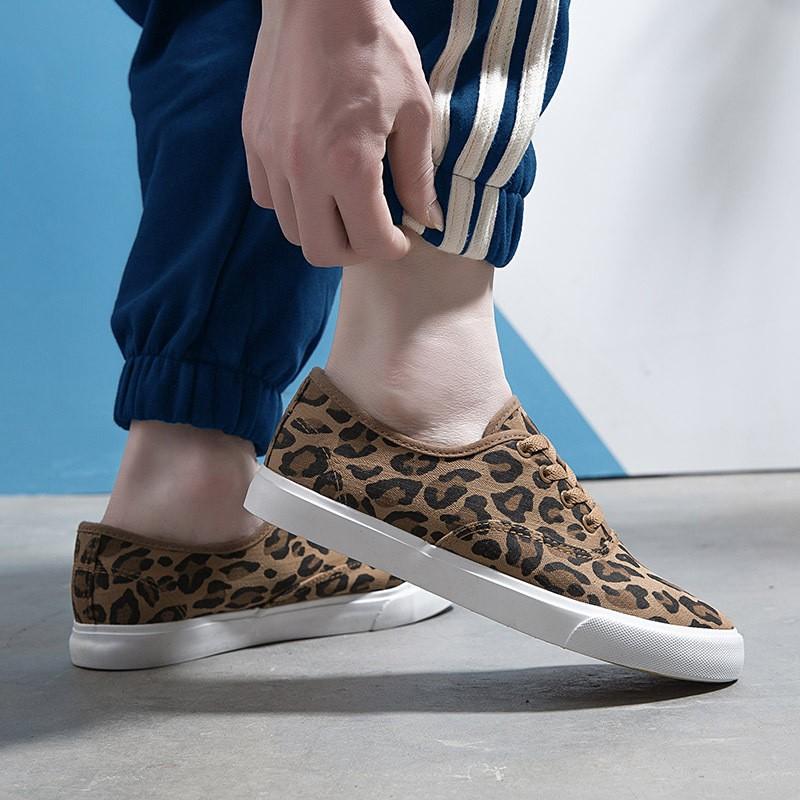 レオパード柄 スニーカー メンズ 靴 フラットシューズ おしゃれ レースアップ ローカット カジュアル 通気性 軽量 ファッション スポーツシューズ 19 Juy52 イセンストア 通販 Yahoo ショッピング