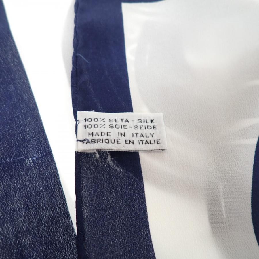 CHANEL 【中古】シャネル 大判 ヴィンテージチェーン柄 スカーフ CHANEL 【中古】シャネル 大判 ヴィンテージチェーン柄 スカーフ