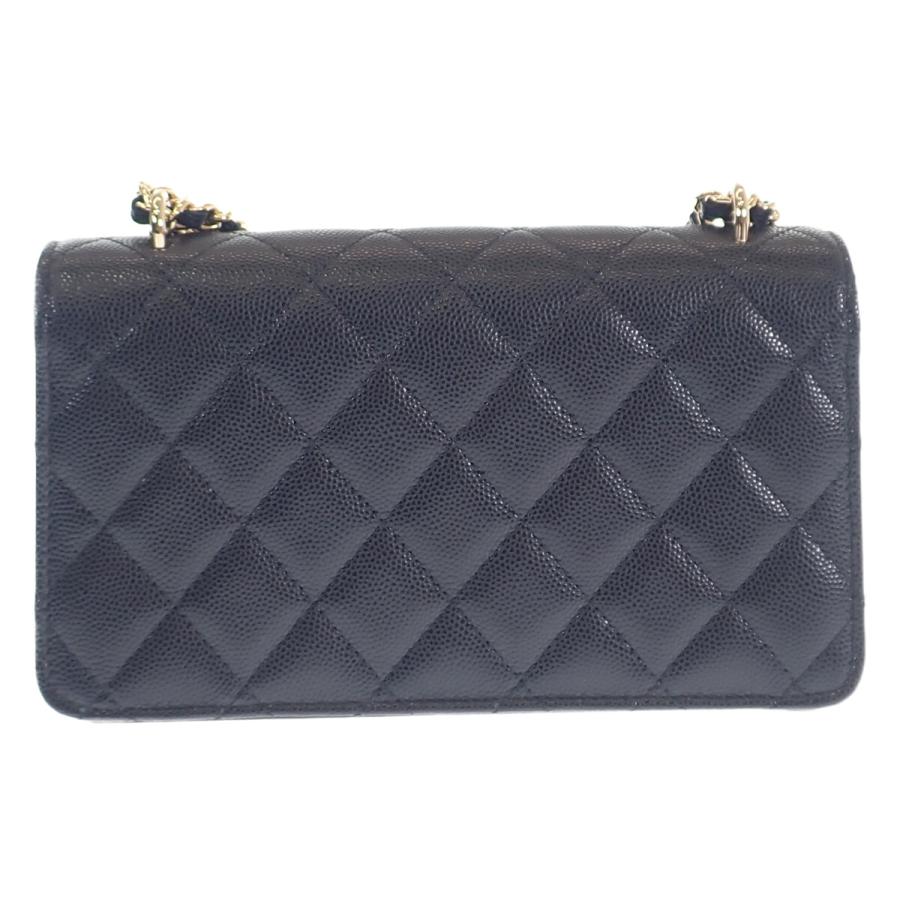 CHANEL シャネル マトラッセ ココマーク バッグチャーム付き CHANEL シャネル マトラッセ ココマーク バッグチャーム付き