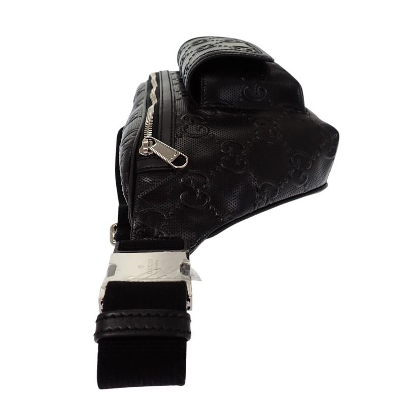 グッチ GUCCI GGエンボス ベルトバッグ 保存箱付属 645093_1W3CN_1000 ボディバッグ レザー ブラック メンズ【中古】【Aランク】の画像