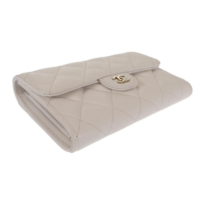 CHANEL（シャネル） ミディアム クラシックフラップ
