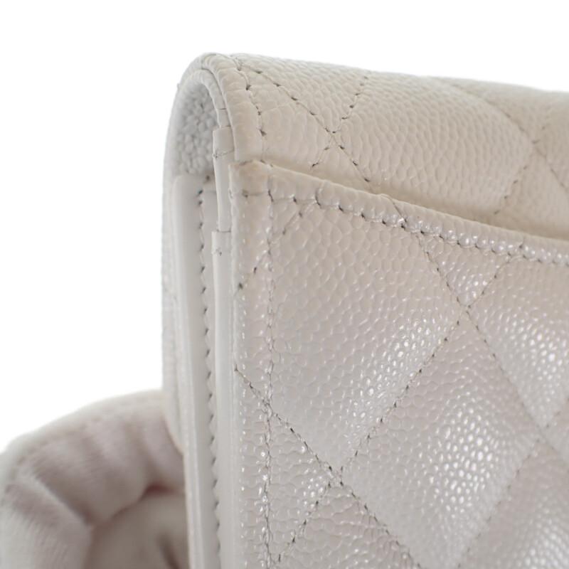 CHANEL（シャネル） ミディアム クラシックフラップ