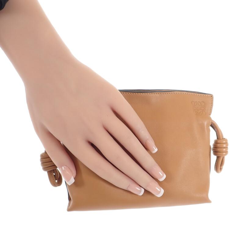 ロエベ LOEWE フラメンコ クラッチ ナノ A411FC6X01 2WAY ショルダーバッグ カーフ ベージュ系 ミニバッグ  人気【中古】【Aランク】の画像