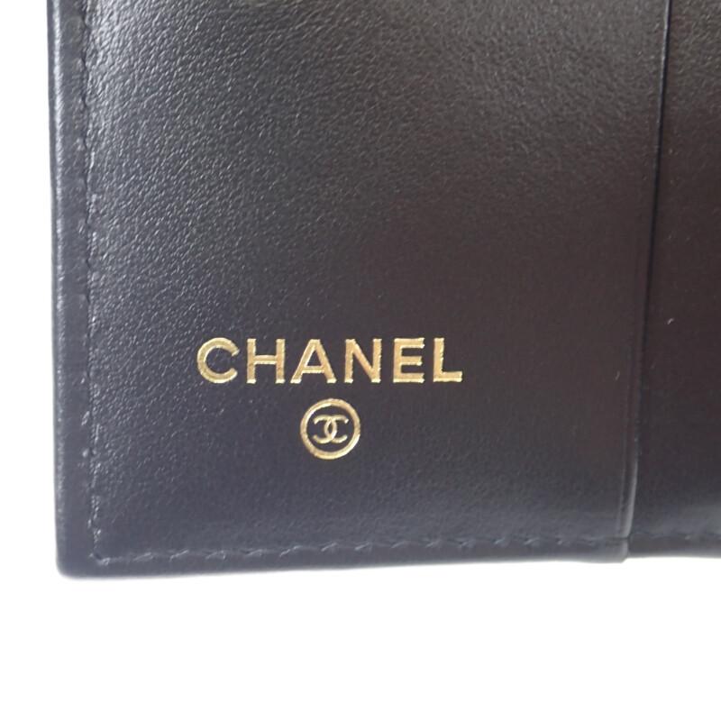 シャネル CHANEL マトラッセ コンパクトウォレット AP4248B1821294305 財布 キャビアスキン 黒 ブラック レディース【中古】【Aランク】の画像