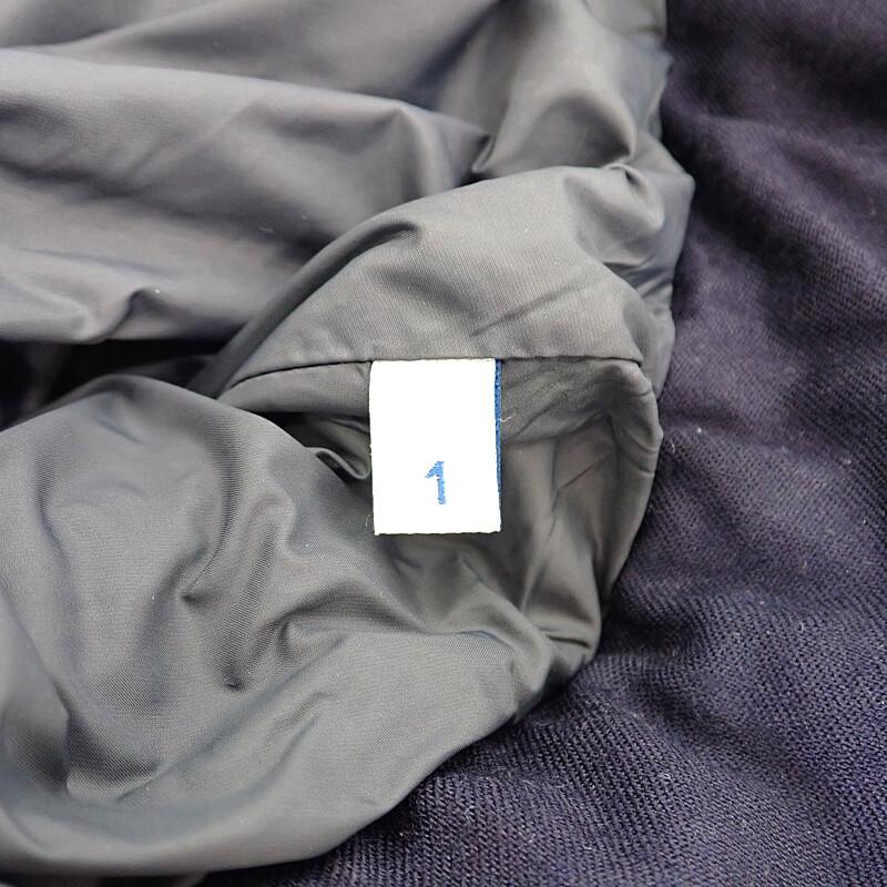 モンクレール MONCLER MONTGENEVRE ショート サイズ1 H20911A53700 54272 ウール ネイビー 紺 メンズ【中古】【Aランク】の画像