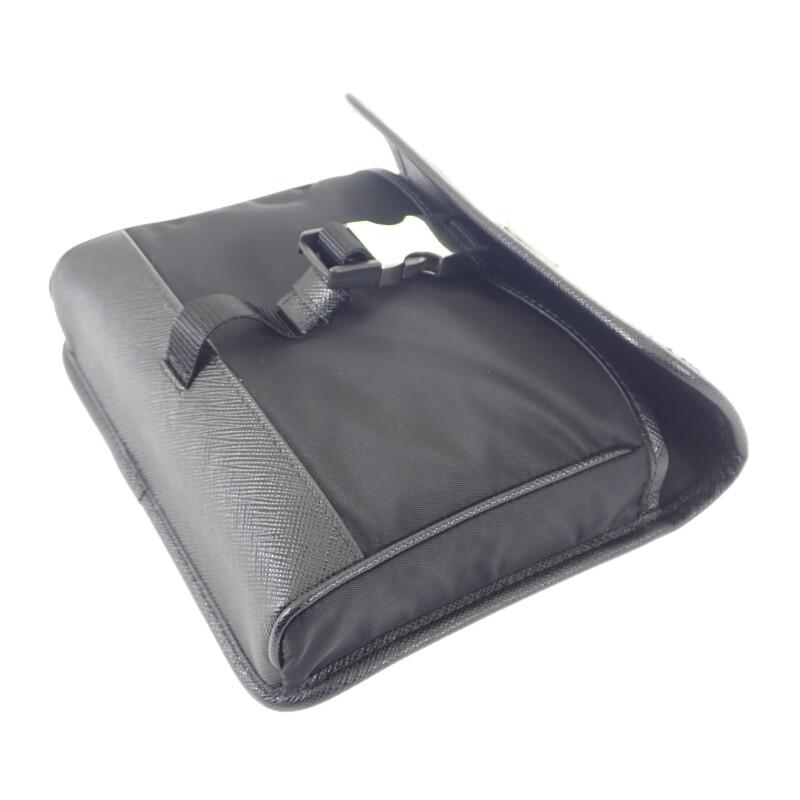 プラダ PRADA レザー スマートフォンケース 2ZH108_2DMH_F0002 ショルダーバッグ ナイロン ブラック レディース メンズ【中古】【Aランク】の画像