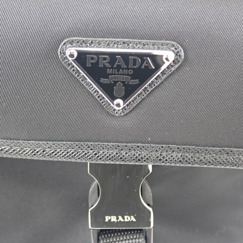 プラダ PRADA レザー スマートフォンケース 2ZH108_2DMH_F0002 ショルダーバッグ ナイロン ブラック レディース メンズ【中古】【Aランク】の画像
