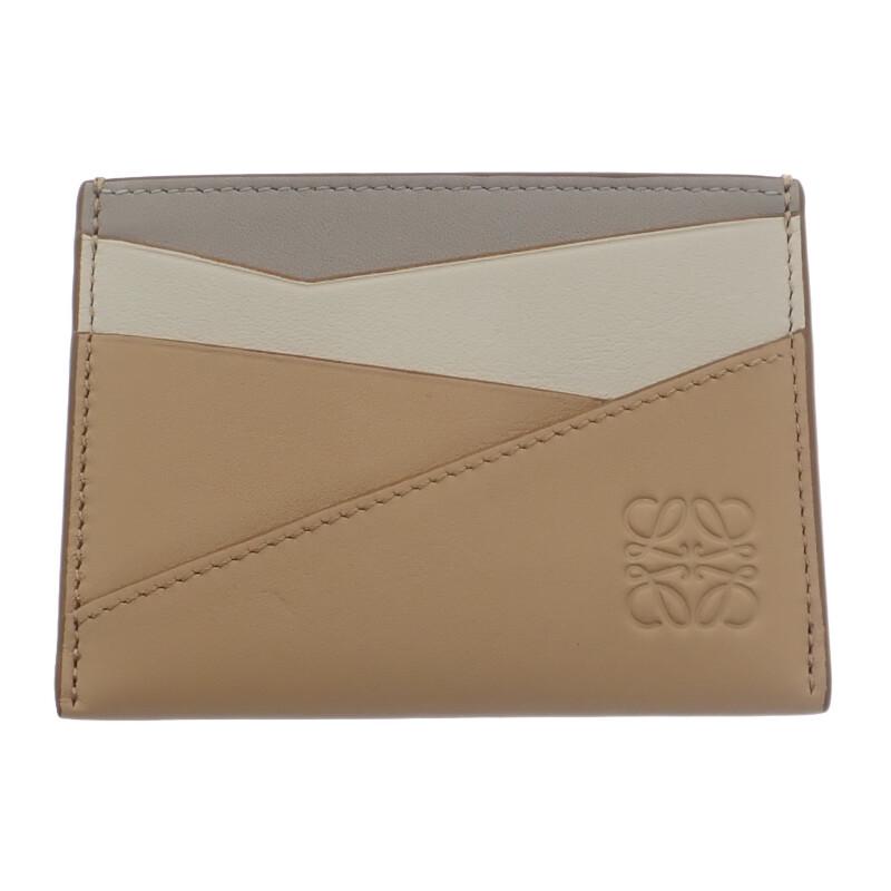 ロエベ LOEWE パズルプレーン C510Q77X06 カードケース 定期入れ 名刺入れ カーフ ベージュ レディース【中古】【ABランク】 LOEWE（ロエベ） パズルプレーン C510Q77X06 カードケース 定期入れ