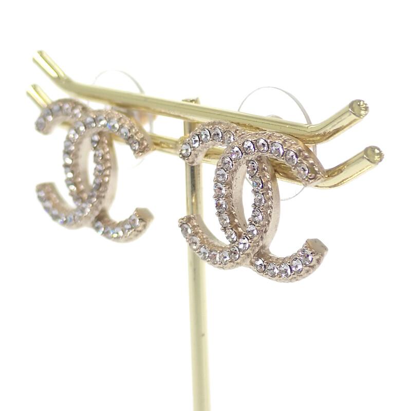 シャネル CHANEL ココマーク ピアス メタル ストラス ゴールド  箱付 ギフト レディース【中古】【Aランク】の画像