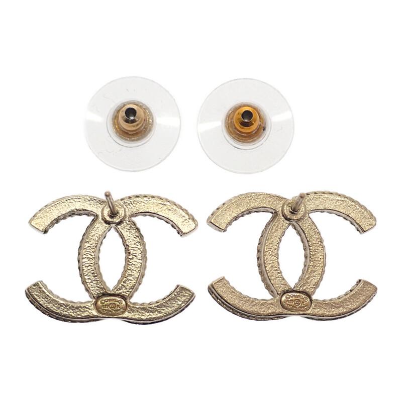 シャネル CHANEL ココマーク ピアス メタル ストラス ゴールド  箱付 ギフト レディース【中古】【Aランク】の画像