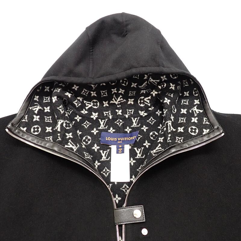 ルイヴィトン LOUIS VUITTON フーテッド ケープ モノグラム 20SS 38 1A5TSD ポンチョ ブラック レディース メンズ【中古】【Aランク】の画像