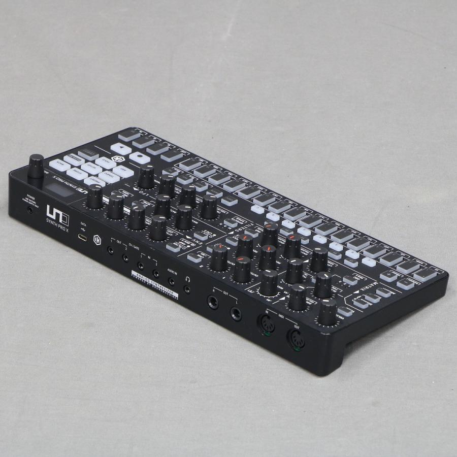 IK Multimedia UNO Synth Pro Desktop 合成器 (中古) IK MULTIMEDIA