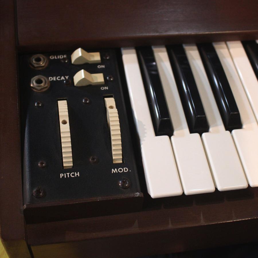 MOOG(シンセサイザー) (中古) MOOG / MINIMOOG MODEL D (渋谷 MOOG(シンセサイザー) (中古) MOOG / MINIMOOG MODEL D (渋谷