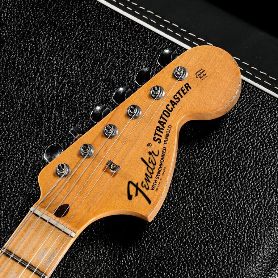 ギター FiestaRed Relic LaquerFinishStratocaster ギター FiestaRed Relic LaquerFinishStratocaster 中古)Fender Custom