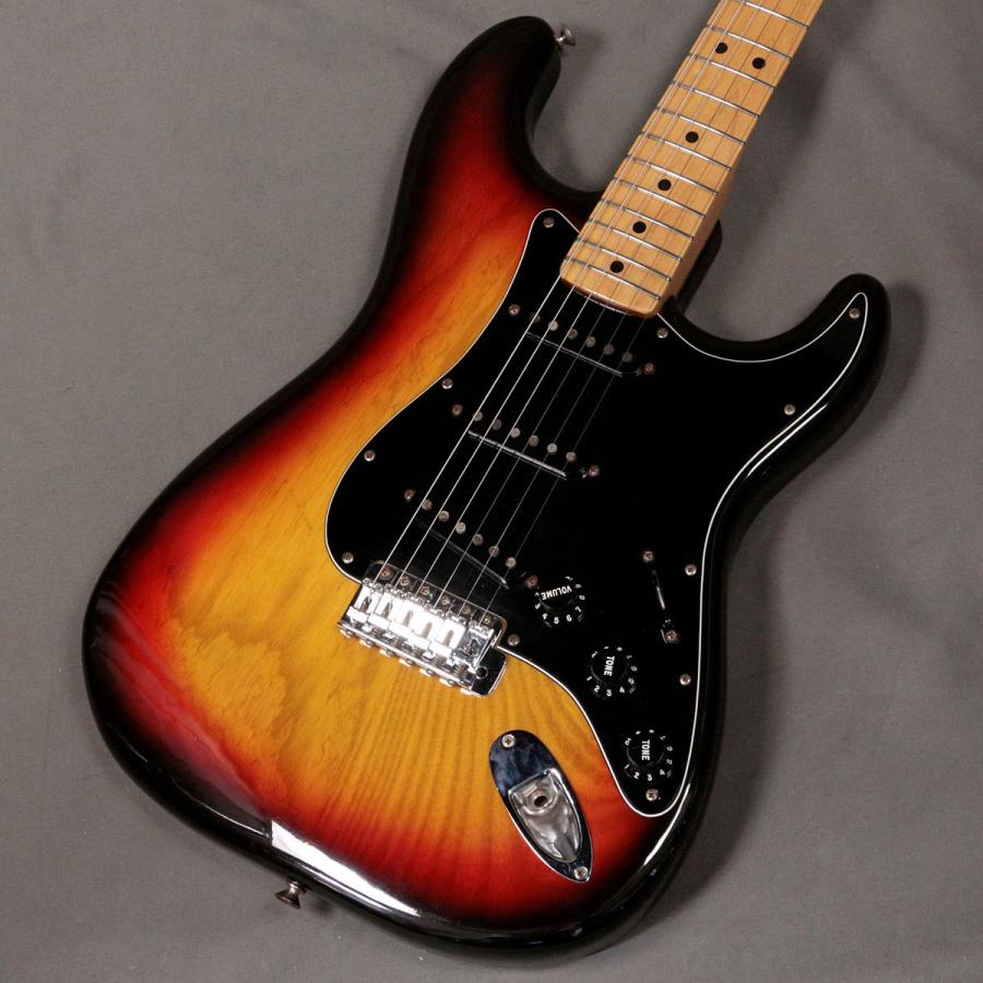 高価値セリー / (中古)Fender 1979 Sunburst Stratocaster エレキギター