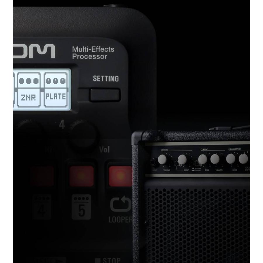 ZOOM / G1X FOUR Guitar Multi-Effects Processor 電池駆動可能 リズム
