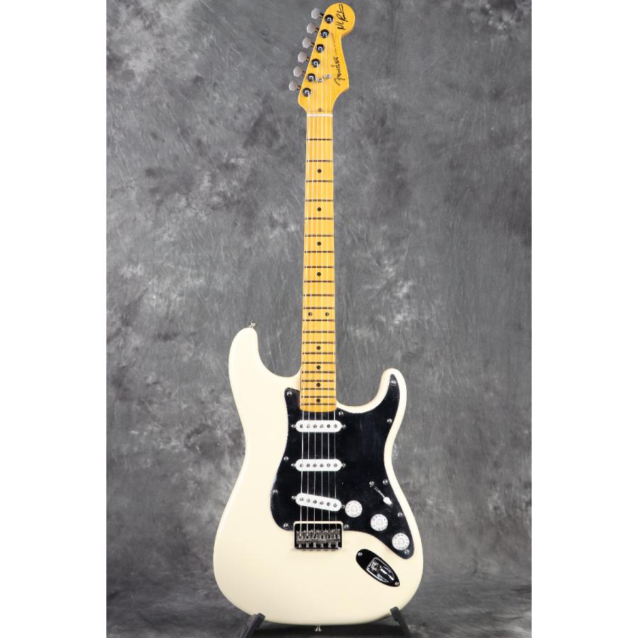 Fender / Nile Rodgers Hitmaker Stratocaster Maple Fingerboard