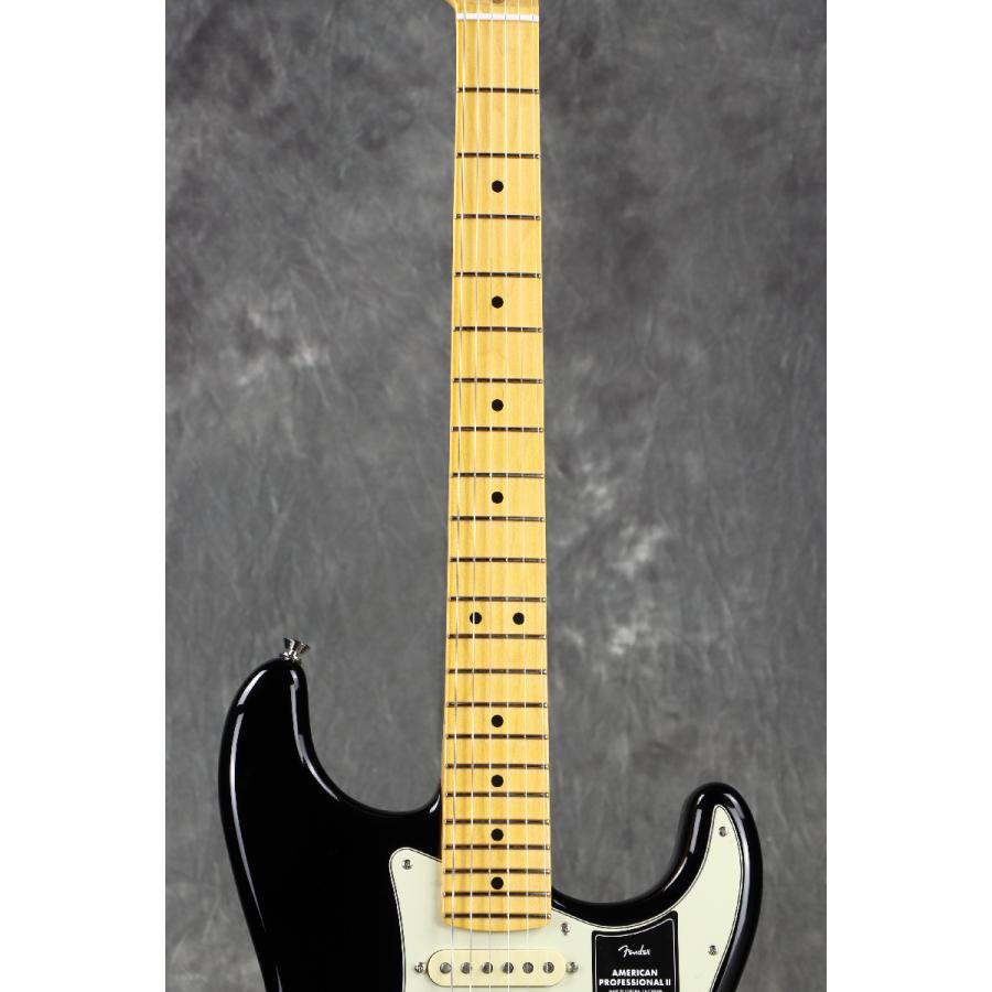 Fender / American Professional II Stratocaster Maple Fingerboard
